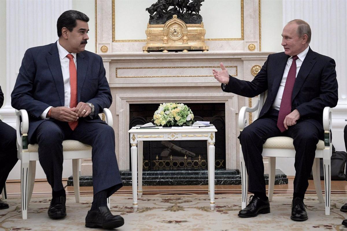 Maduro truca a Putin per expressar el suport de Veneçuela a la invasió russa