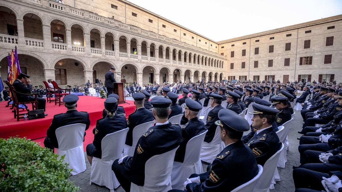 Así ha sido la celebración de la fiesta de la Policía Nacional en el patio de la Misericòrdia, en Palma