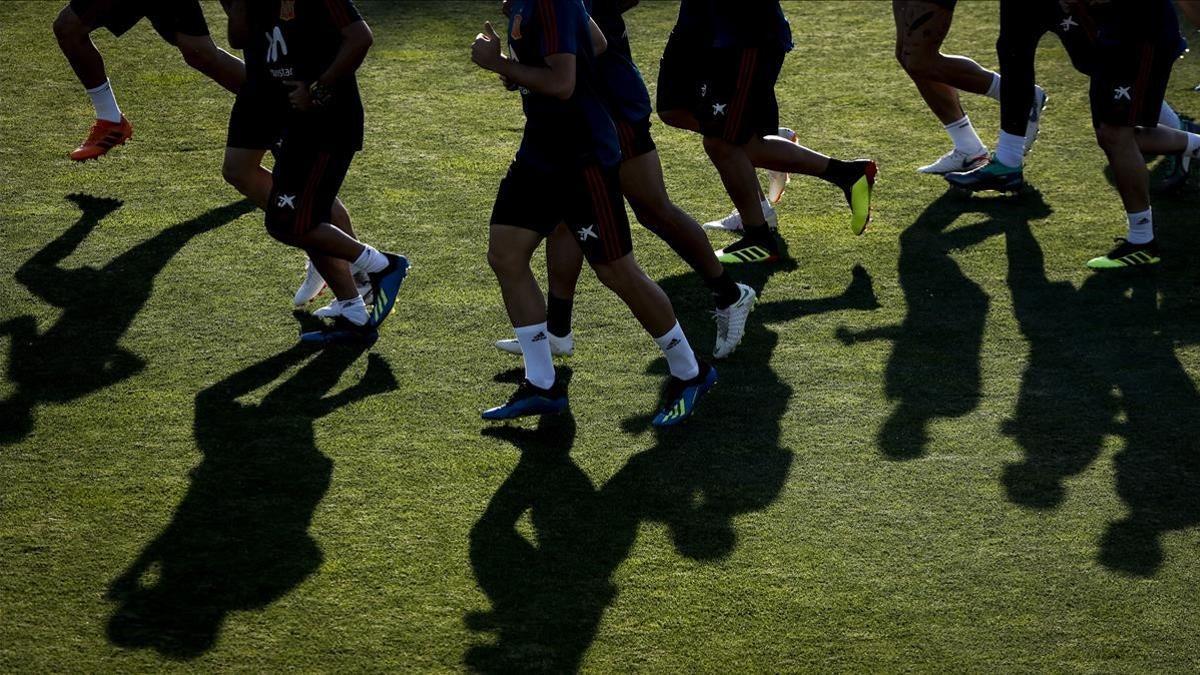 Los jugadores de la selección española se entrenan en Krasnodar.