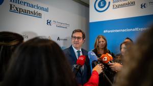 Garamendi insiste en que las empresas son libres y hay que respetar sus decisiones