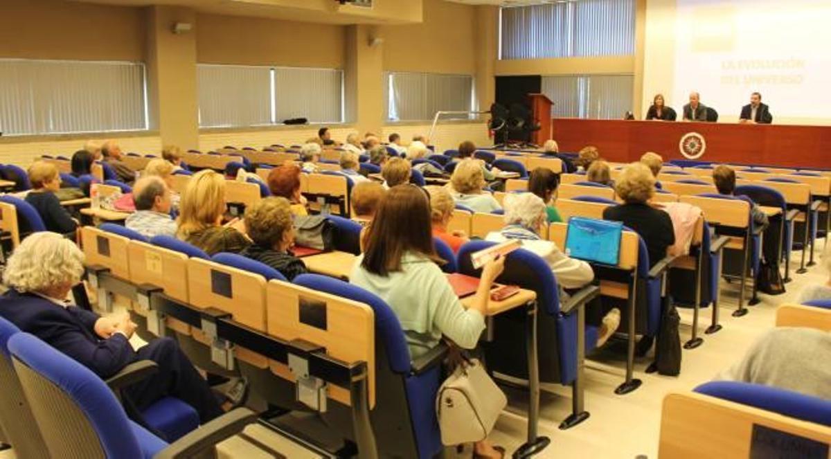 Ayuda municipal para los cursos de mayores