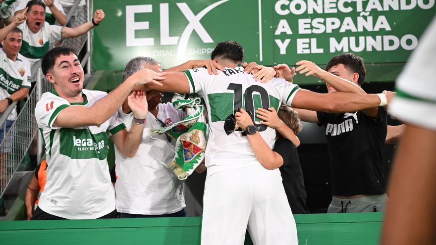 Entrenamiento del Elche para preparar el próximo compromiso