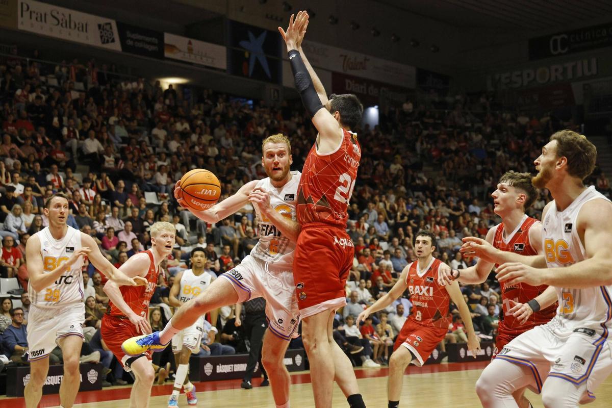 Girona. Pavello de Fontajau. Partit Basquet Girona-Manresa. Lliga ACB. Temporada 2025-2026.