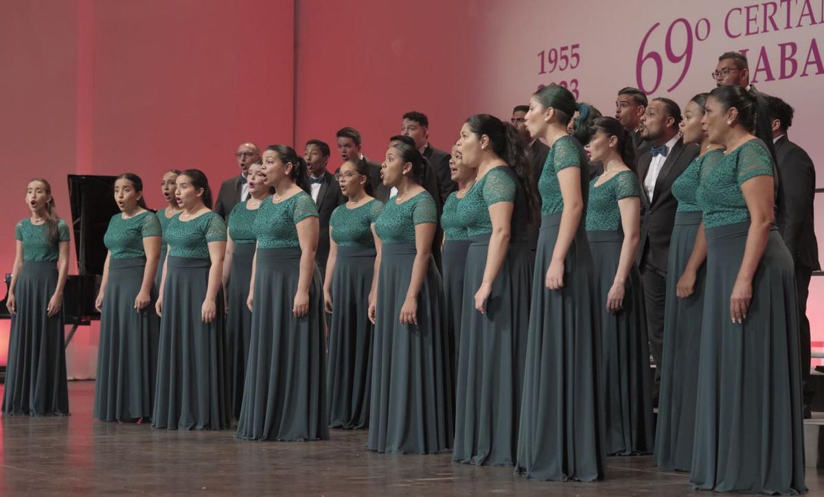 El coro venezolano «Adelis Freitez» interpreta una de las piezas  esta última edición.  | PATRONATO DE HABANERAS