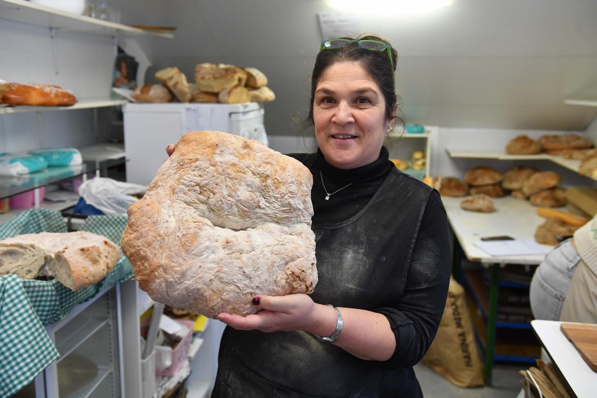 Comerciantes de A Coruña analizan la eliminación del IVA en alimentos básicos