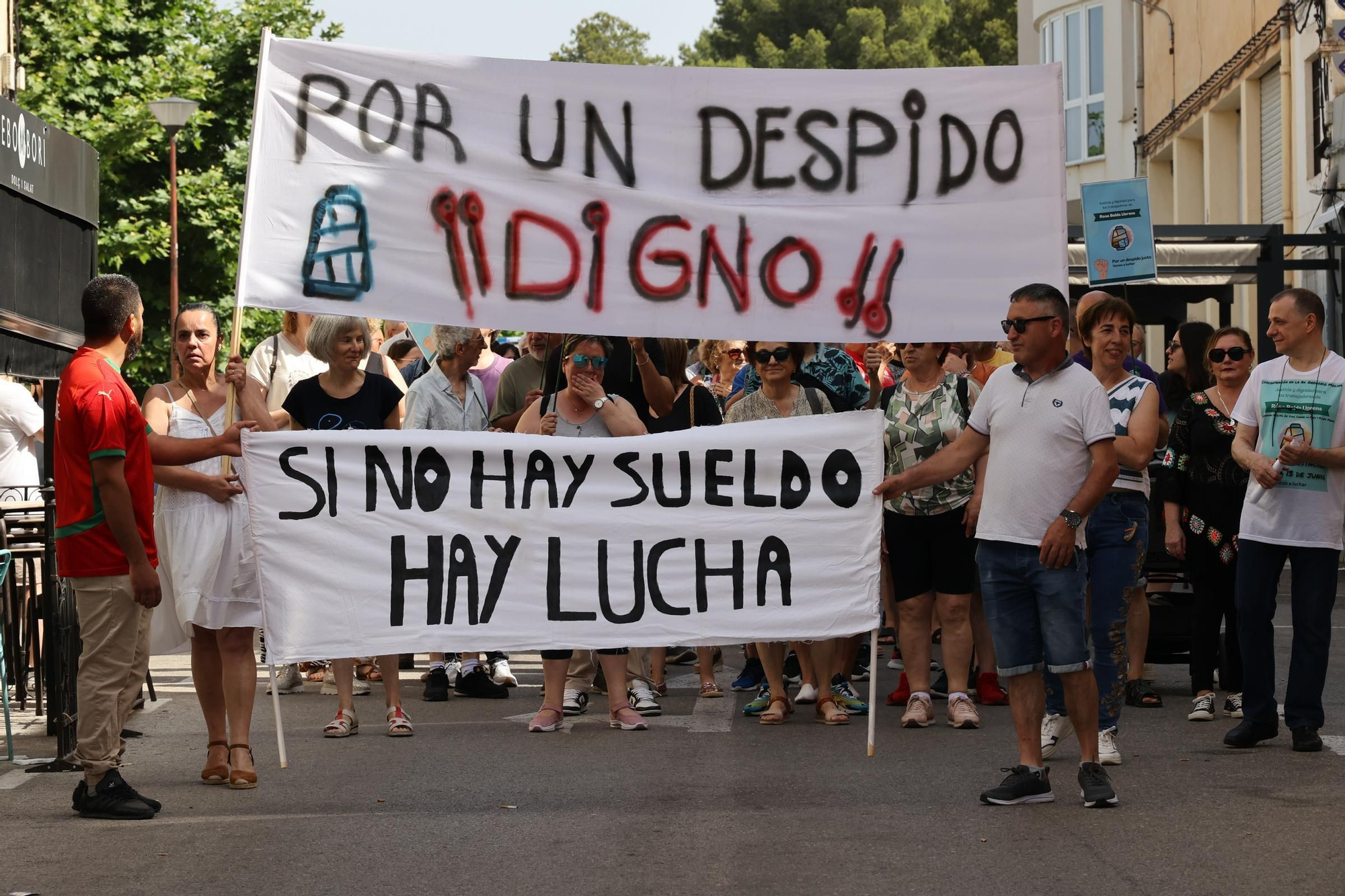 Manifestación de los trabajadores de Belda Llorens en Banyeres