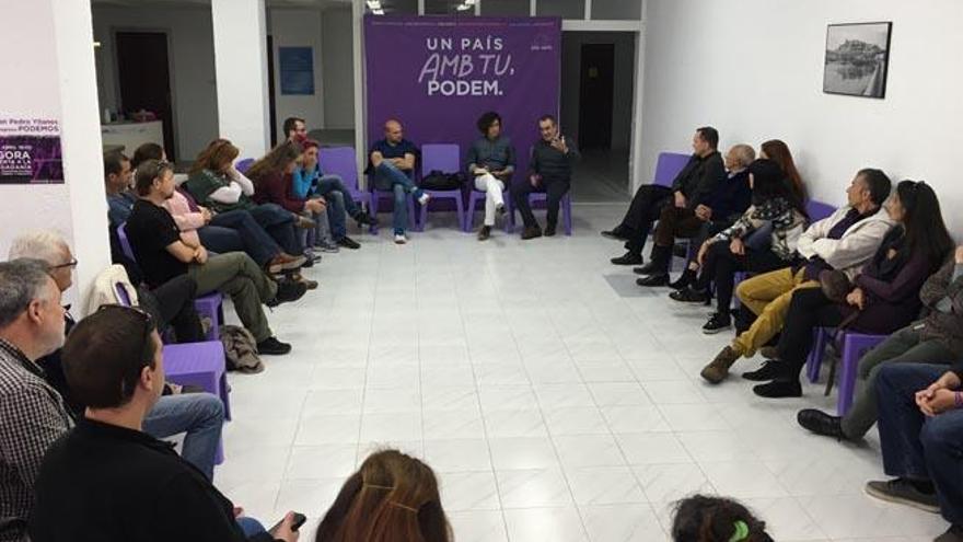 Yllanes participó en un encuentro ayer con simpatizantes y afiliados de Ibiza.