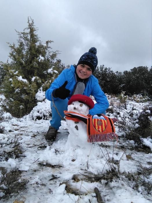 DANIEL Presume de equipo en la nieve