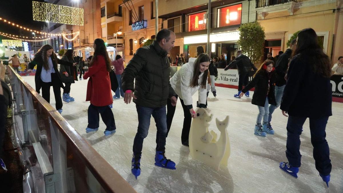 Vídeo: Vila-real abre su tradicional Fira der Nadal