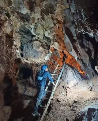 Málaga tiene una de las cuevas más antiguas de España con pinturas rupestres y dos kilómetros de galerías que se pueden visitar
