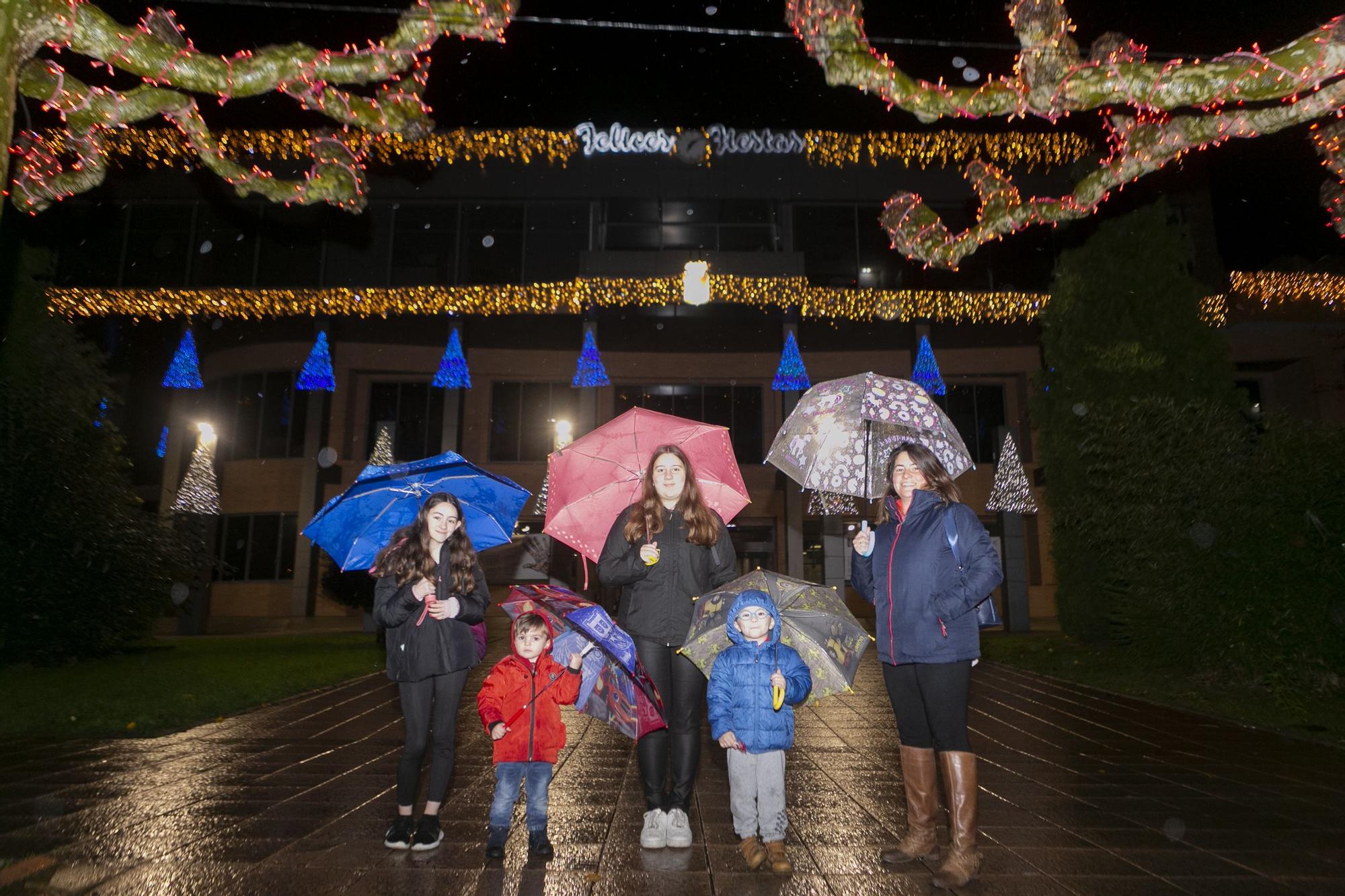 Encendido navideño en Piedras Blancas