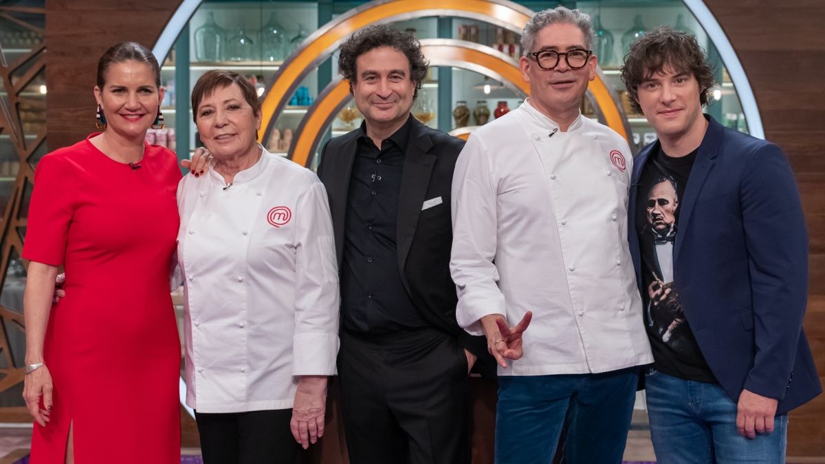 El jurado de 'Masterchef' junto a Celia Villalobos y Boris Izaguirre