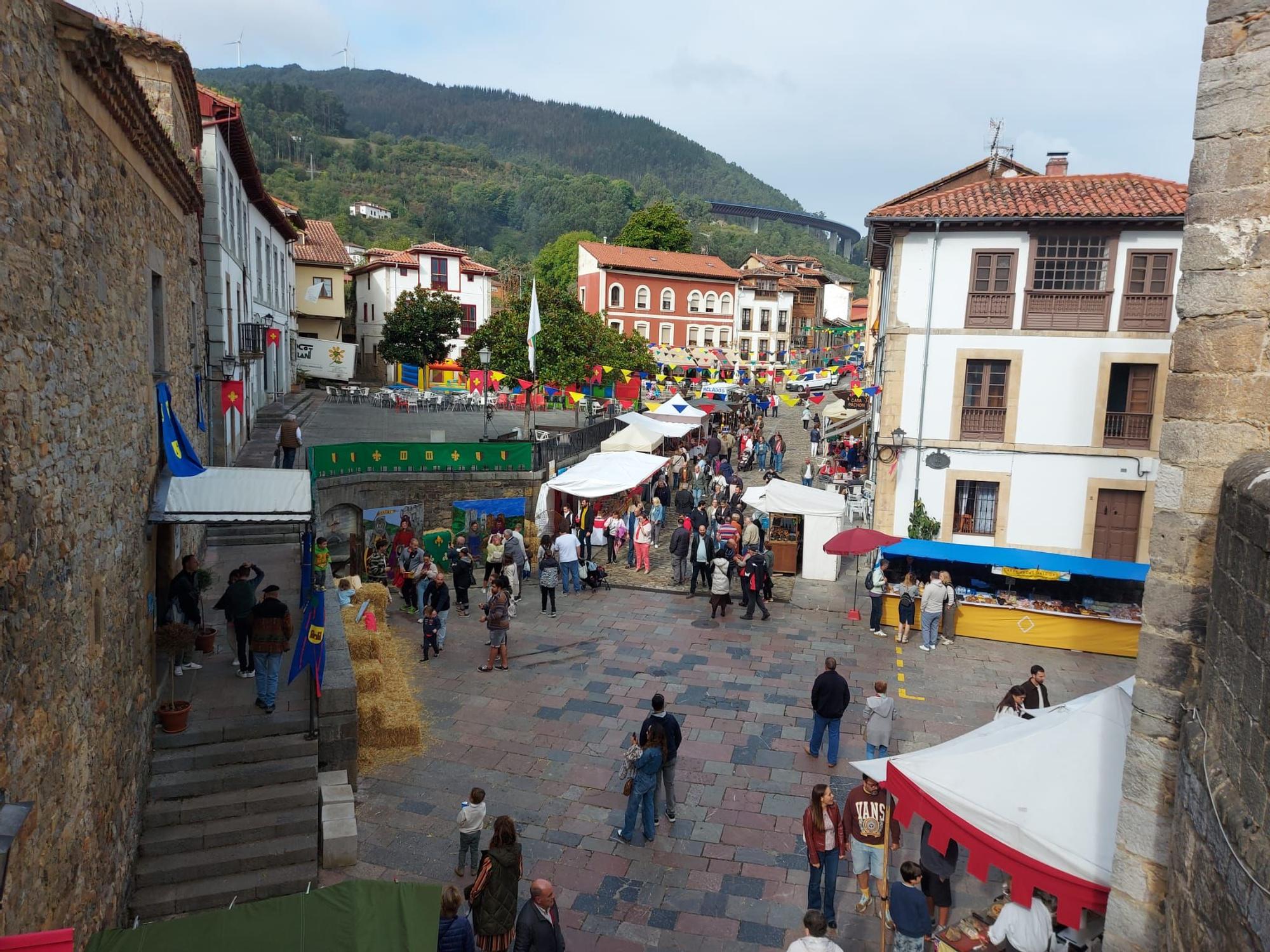 En imágenes: Domingo de lleno en la Feria Medieval de Salas