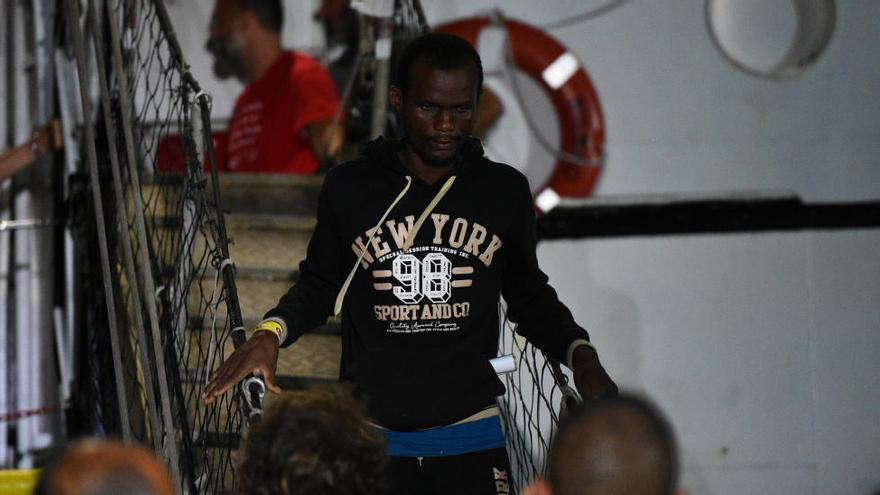 L&#039;Open Arms desembarca a Lampedusa els darrers 83 migrants