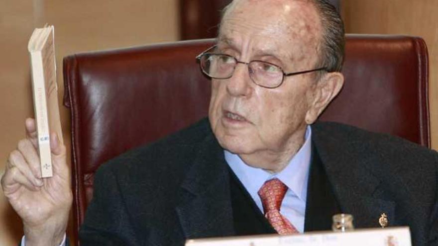 Manuel Fraga fue senador en su última etapa de actividad.//