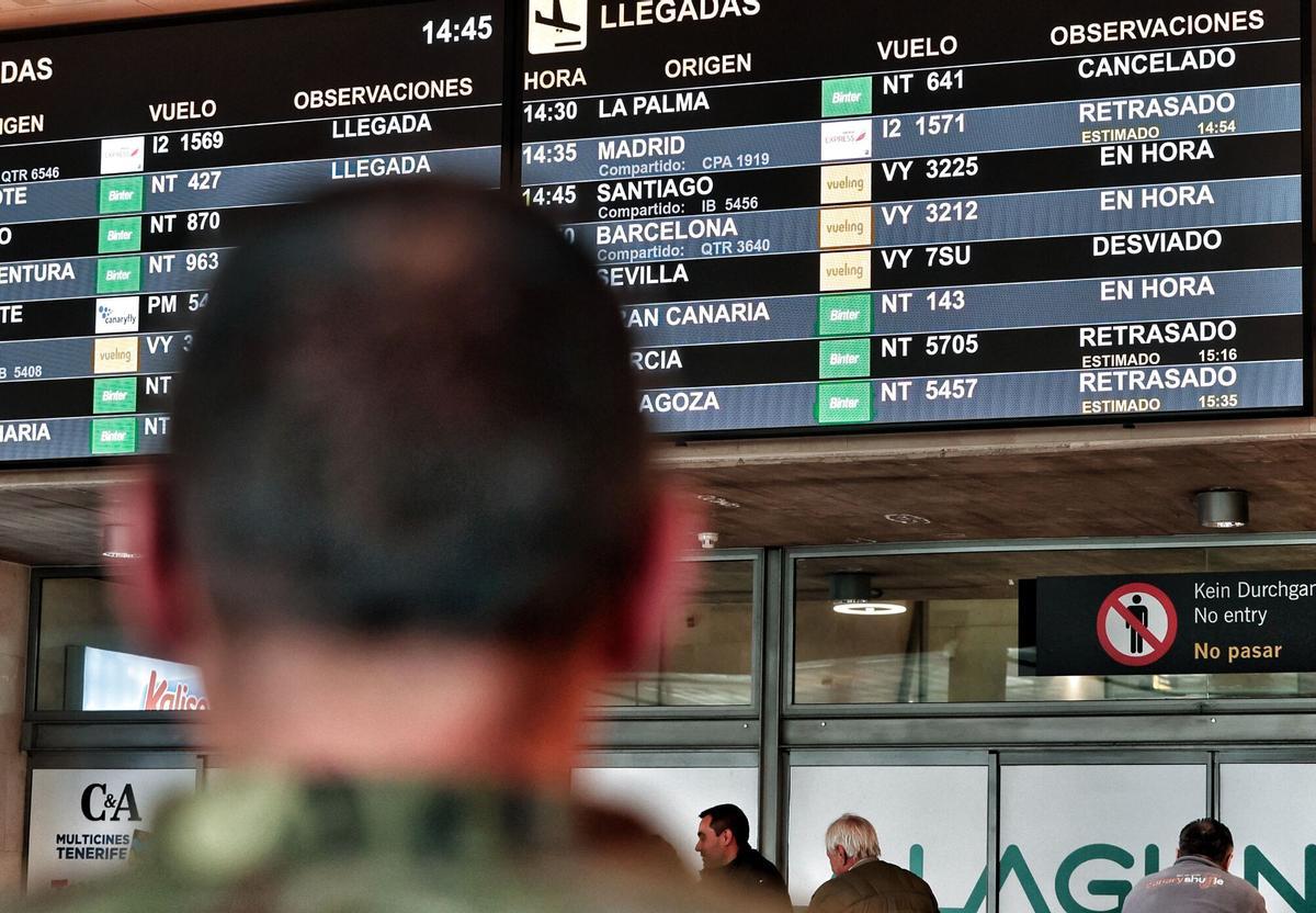 Retrasos y vuelos cancelados en Los Rodeos Retrasos y vuelos cancelados en Los Rodeos