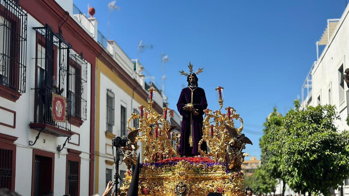 Vídeo | Las imágenes de la salida de Santa Genoveva