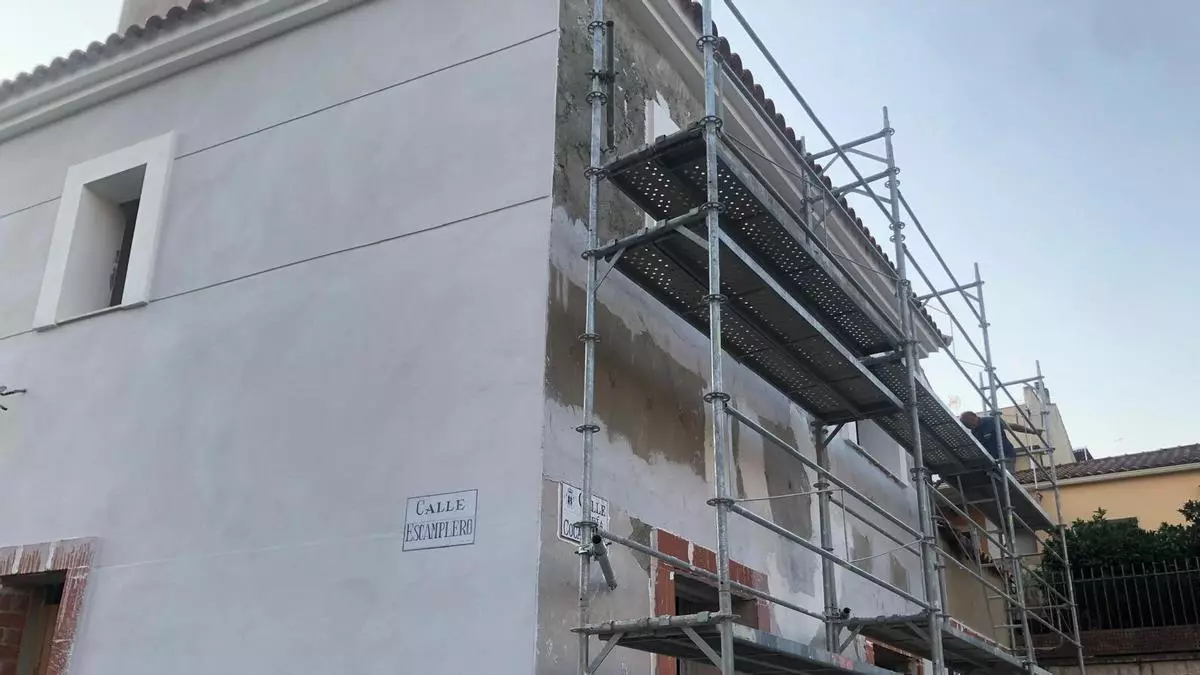 Auge inmobiliario en Aguas Vivas: 10 viviendas más y dos nuevos apartamentos turísticos para Cáceres