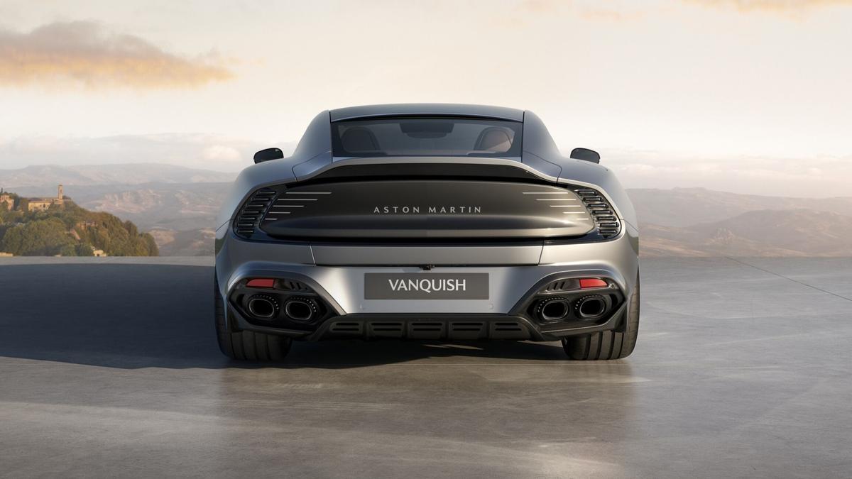 Aston Martin Vanquish 25