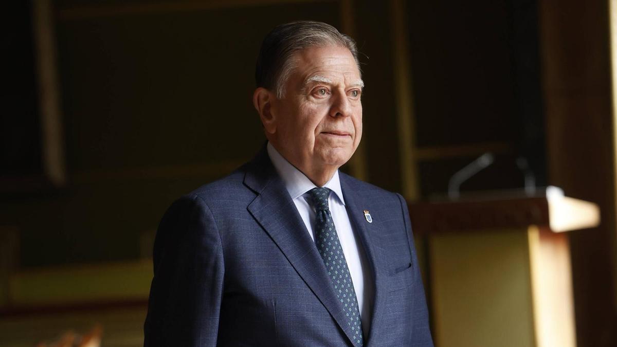 Alfredo Canteli, en su despacho.