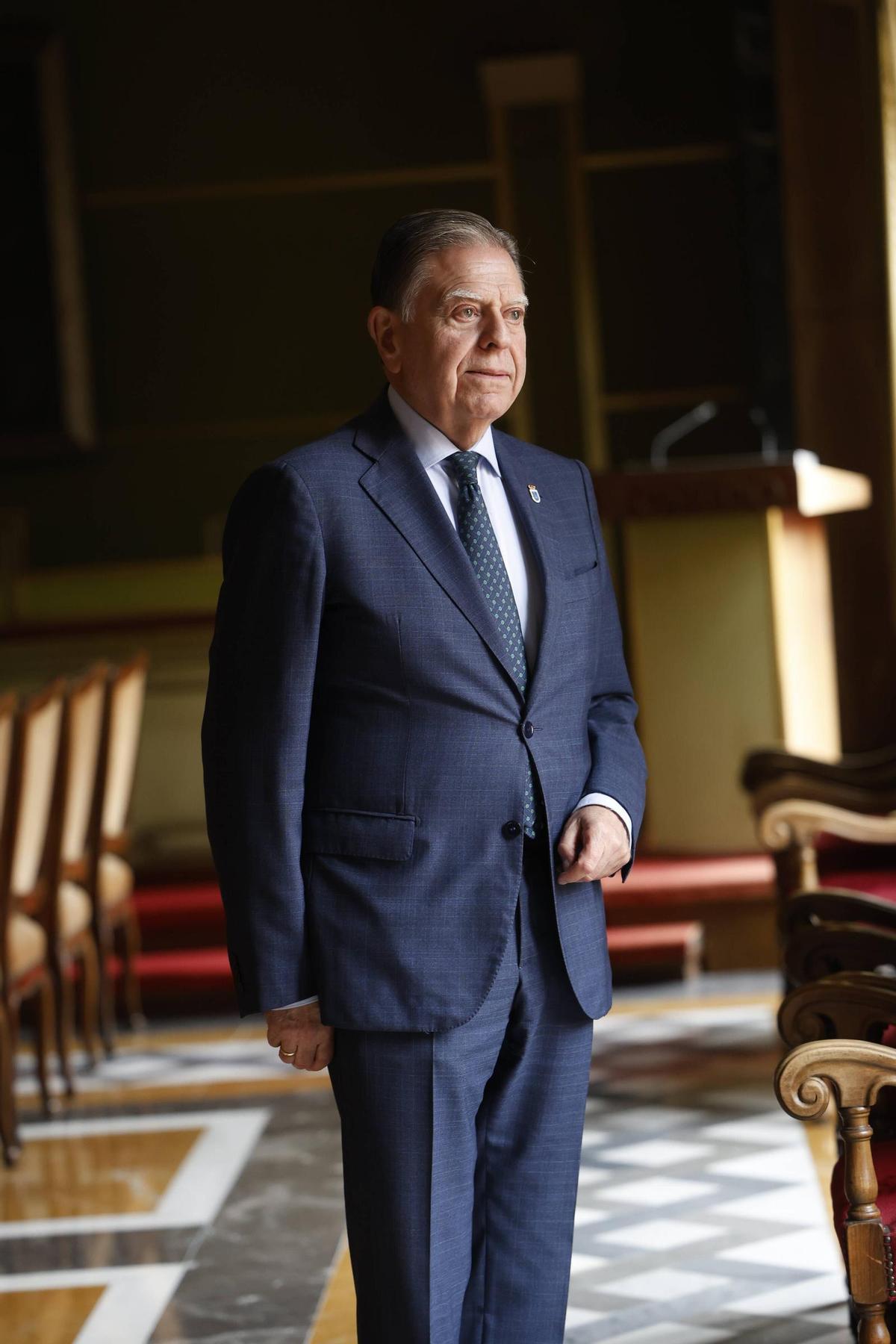 Alfredo Canteli, en su despacho.