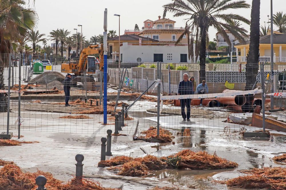 El Ayuntamiento de Orihuela ha valorado en más de medio millón de euros los destrozos provocados por la Borrasca Gloria en su litoral