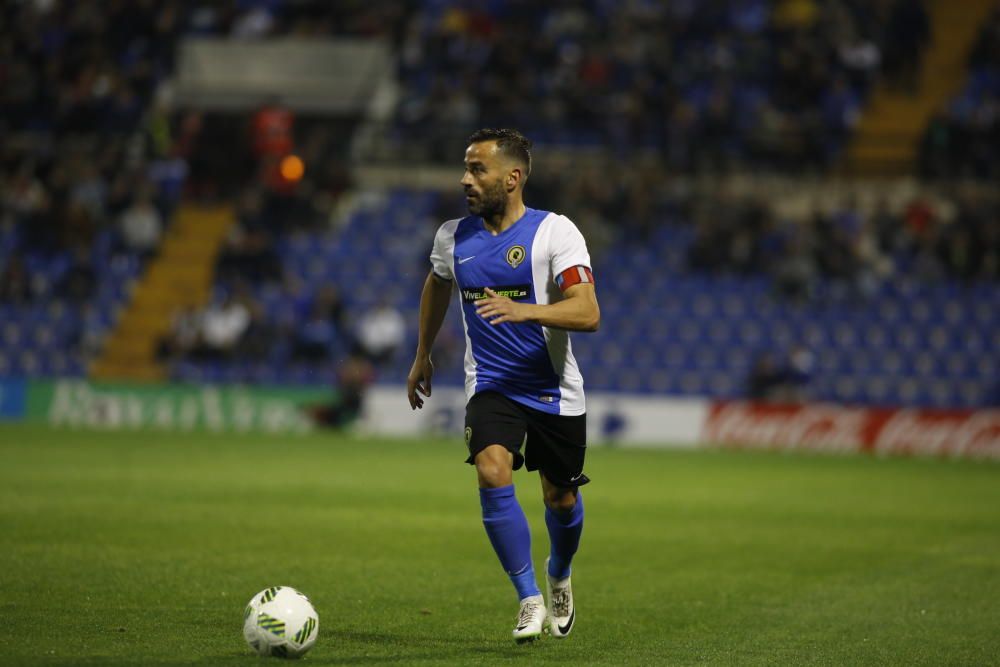 El Villarreal B vuelve a sacar los colores al Hércules en el Rico Pérez y castiga los errores defensivos