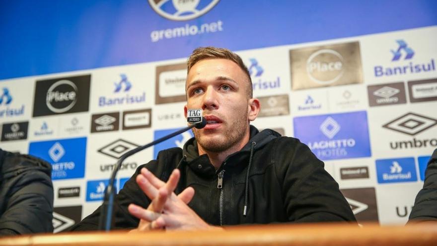 Arthur, en la seva última aparició com a jugador del Gremio