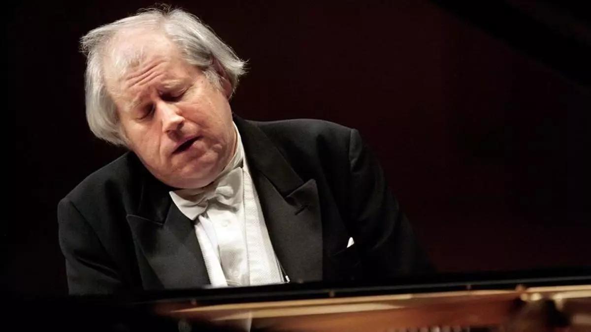 El pianista Grigory Sokolov tocará en el Teatro Principal de Alicante obras de Byrd y Brahms