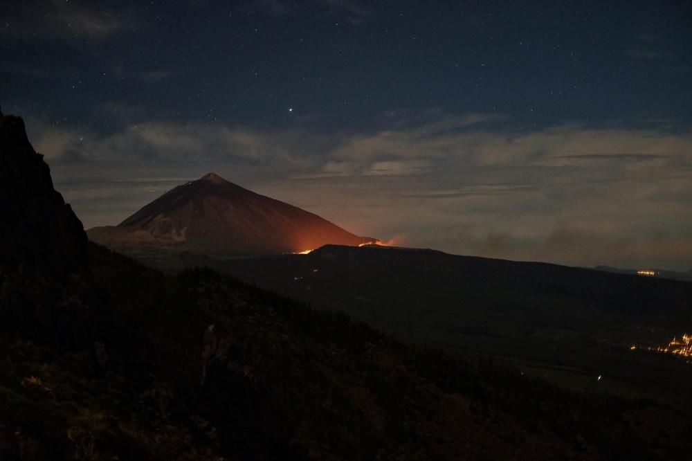 Declarado un conato de incendio en Las Cañadas del Teide