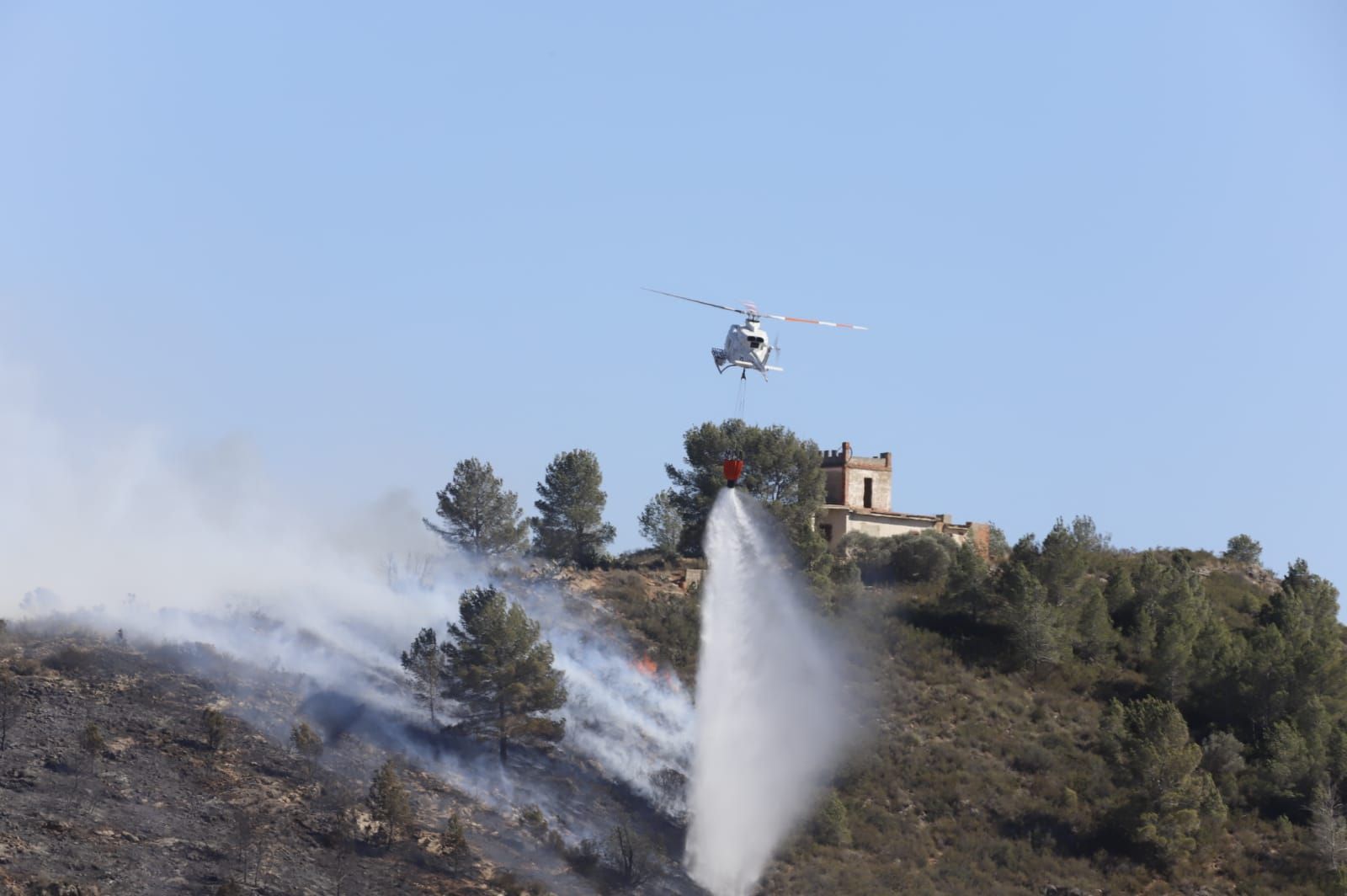 Las imágenes del incendio de Real