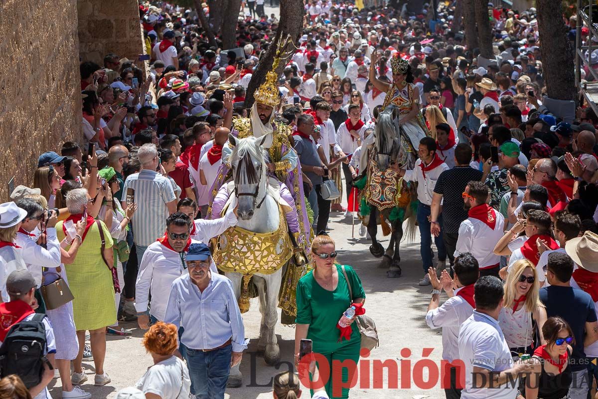 Moros y Cristianos en la mañana del dos de mayo en Caravaca