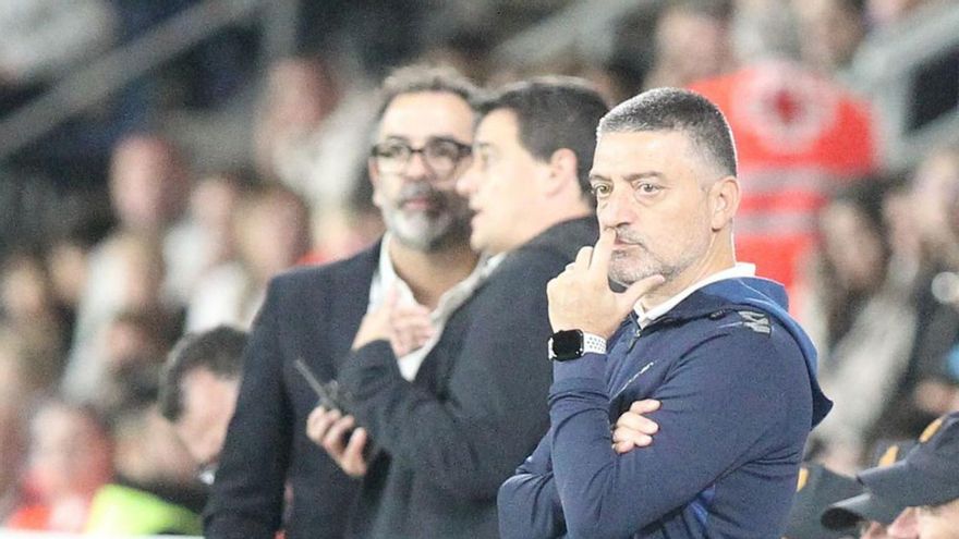Xavi García Pimienta: «They have gone over us»