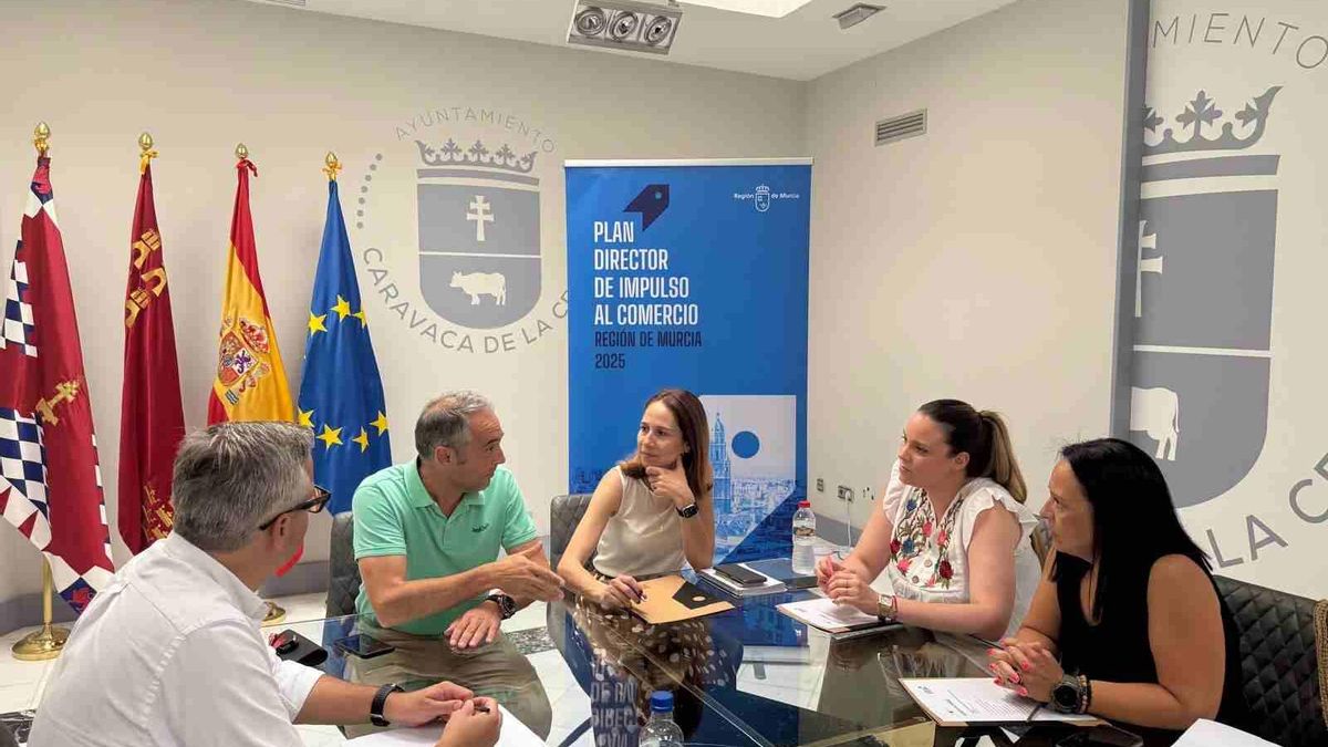 Reunion en Caravaca sobre el Plan Director de Comercio de la Region de Murcia
