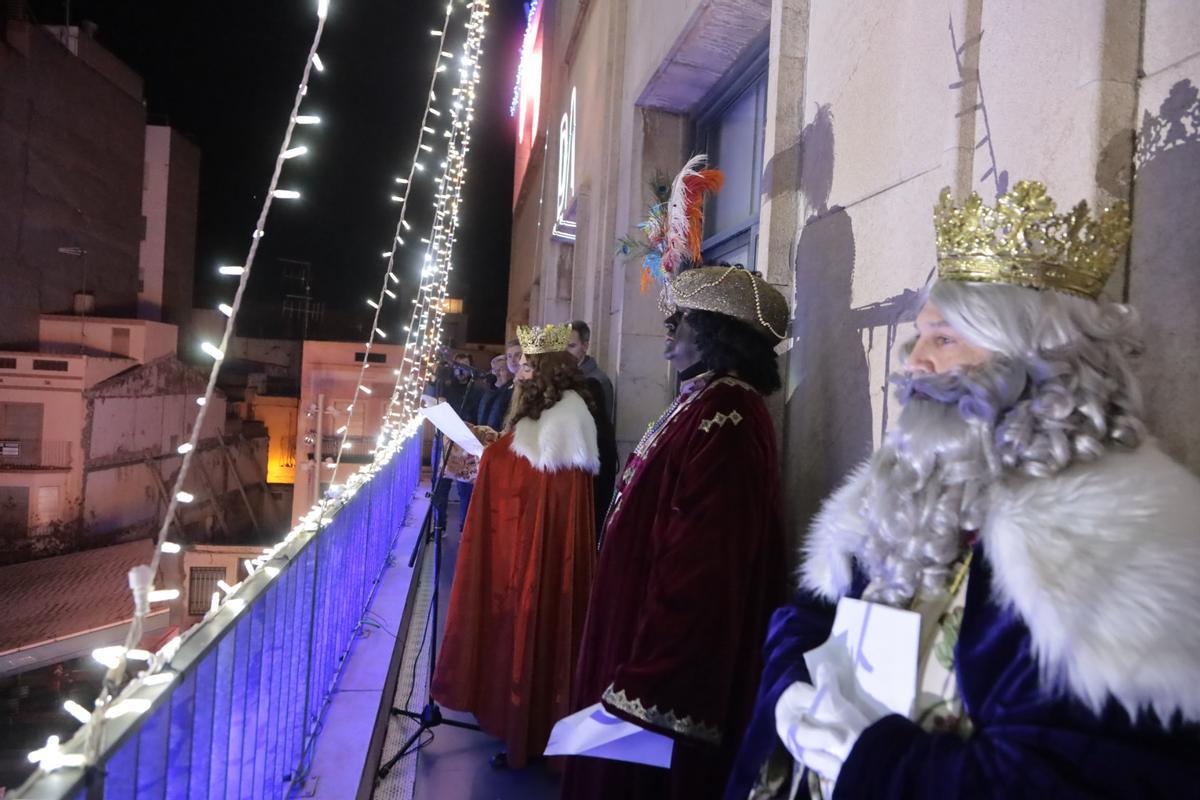 Fotogalería I Las imágenes de la Cavalcada de Reis de Vila-real Fotogalería I Las imágenes de la Cavalcada de Reis de Vila-real