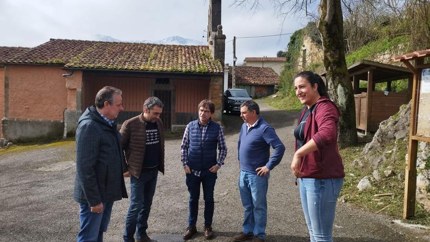 Estos son los compromisos adquiridos este jueves en Cabrales por el consejero de Medio Rural