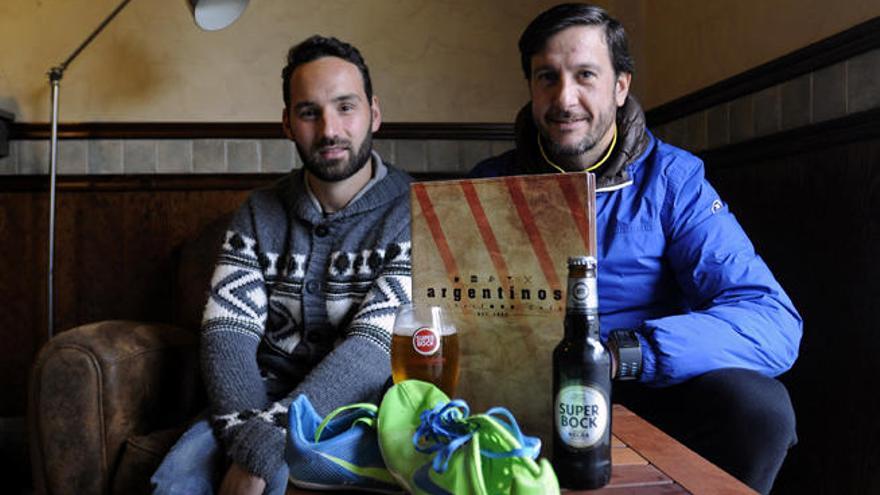 Ángel Fernández y Ramiro Cillero, ayer, en la presentación del evento. // Bernabé/Javier Lalín