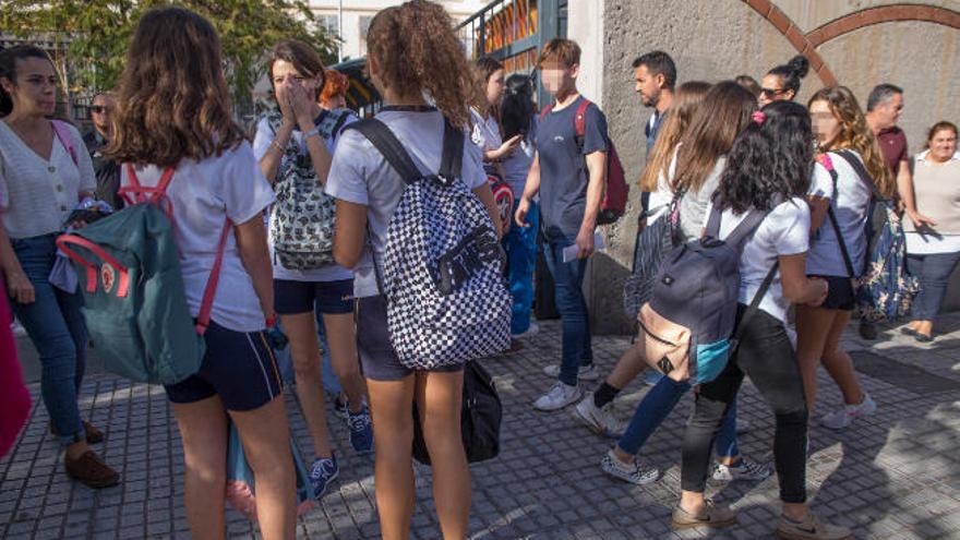 Último día de clases presenciales en Tenerife antes del estado de alarma sanitaria.