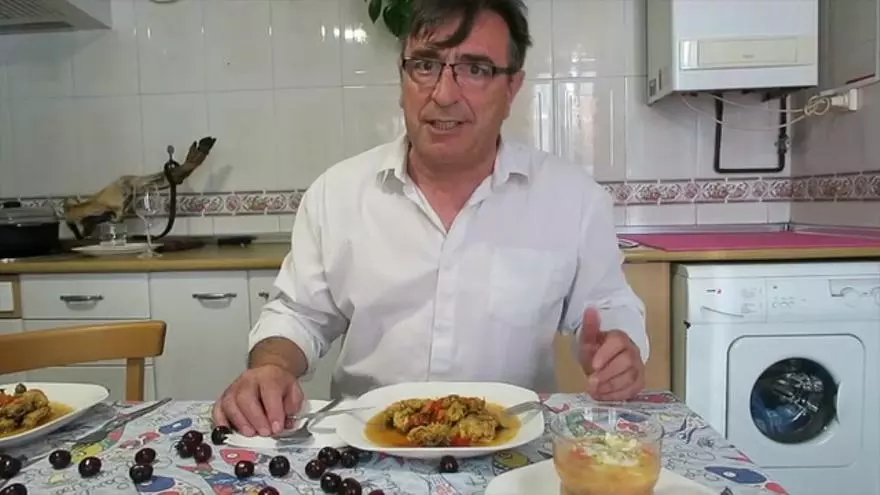 César Serrano: «Permanentemente se puede ser joven, otra cosa es que sientas que los huesos te cascan un poco»