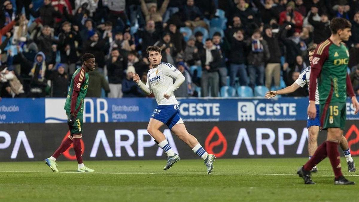 Liso celebra un gol con la camiseta del Real Zaragoza.