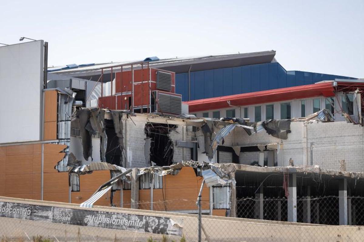 Obras de demolición de Plaza Imperial, esta semana.