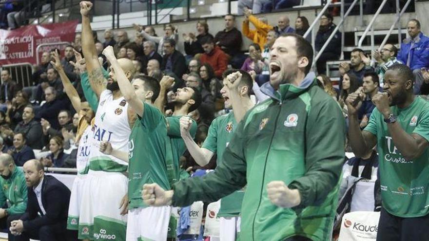 El TAU se lleva a su afición a la Ciudad Condal para animar ante el Barça B