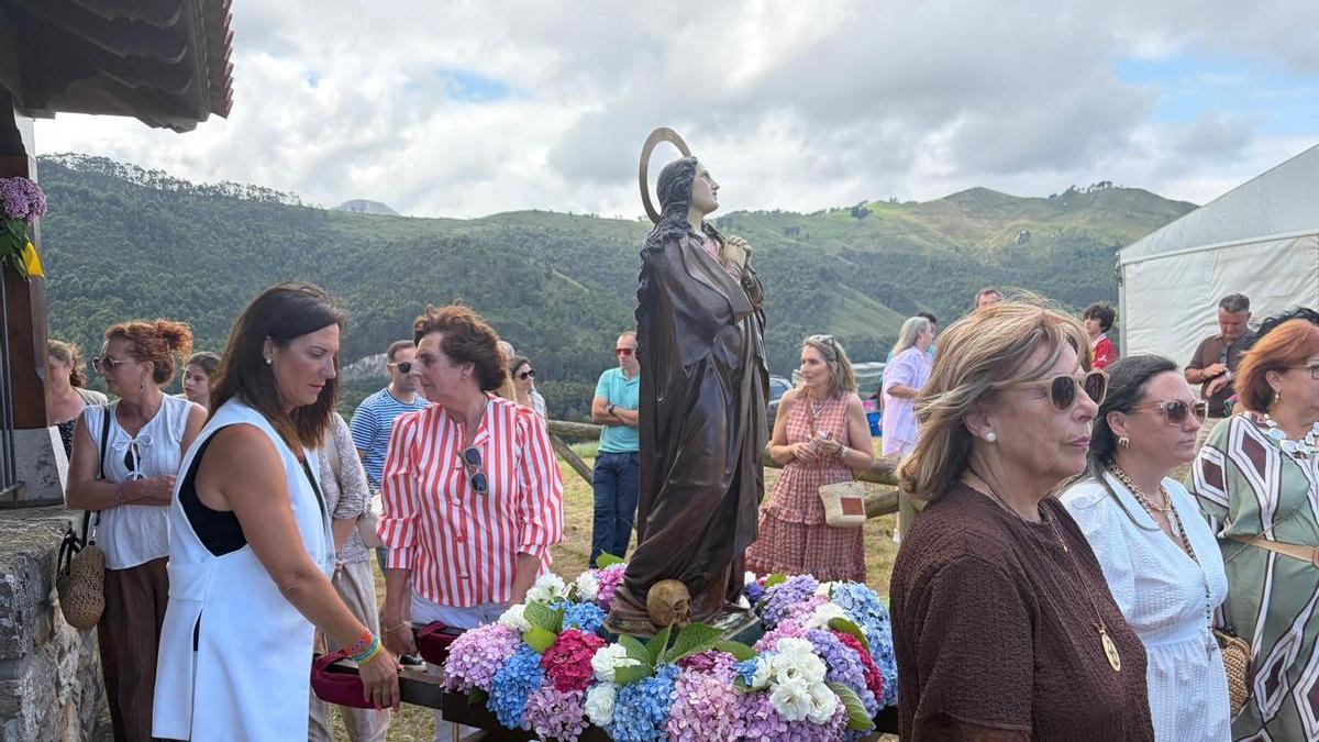 Procesión de la Magdalena en Tezangos.