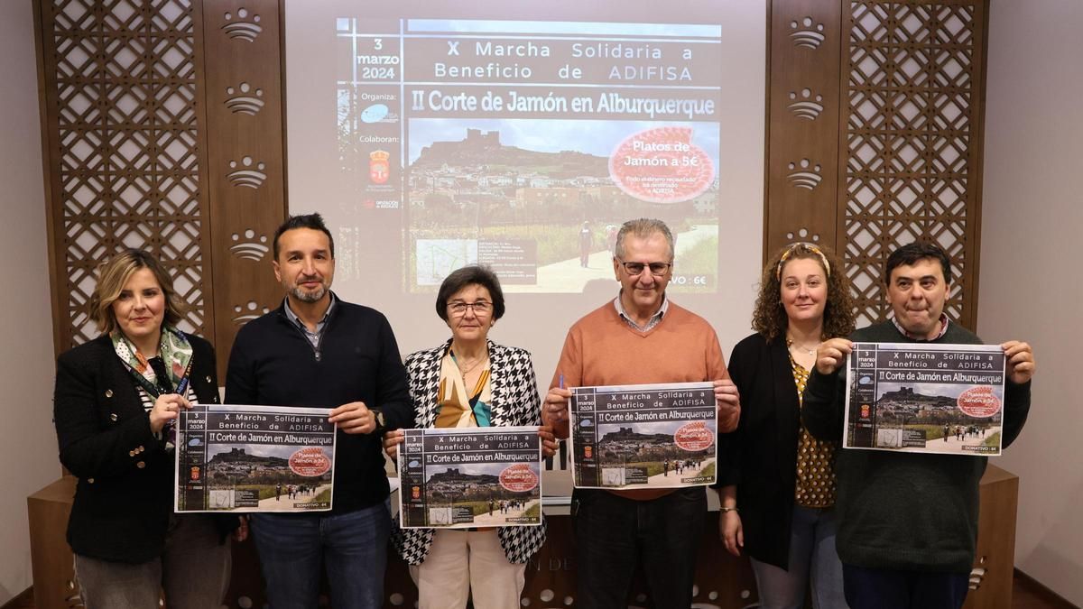 Presentación de la X marcha solidaria a beneficio de ADIFISA.