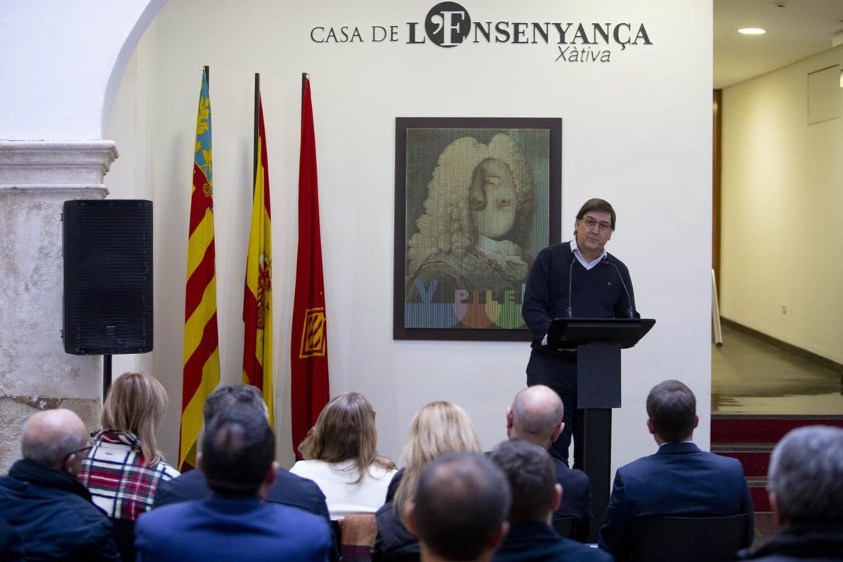 Xàtiva. Acto conmemorativo del 200 aniversario de la Provincia de Xàtiva, con la asistencia del presidente de Diputación Toni Gaspar y Elena Cebrián, secretaria autonómica de despoblamiento en la foto IsaÏes Blesa