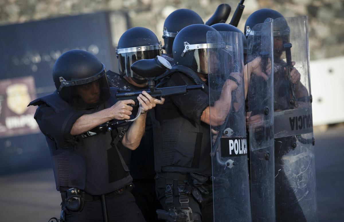 Agentes de la Unipol, cuando aún estaba operativa.