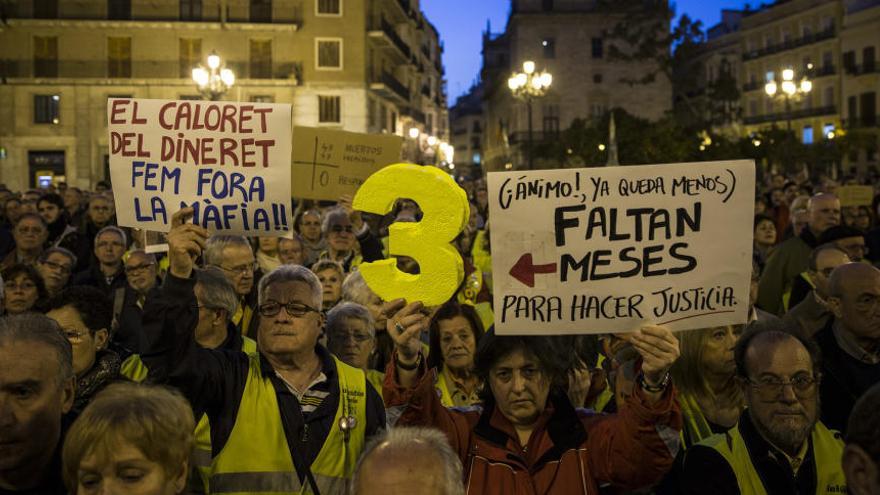 &quot;La Generalitat no deja  de decepcionarnos con sus mentiras y falsedades&quot;