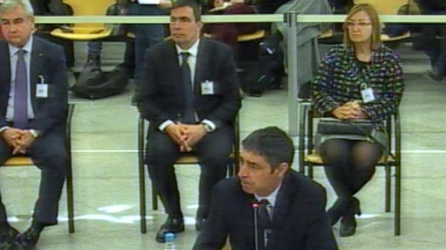 El major Josep Lluís Trapero durant la seva declaració al judici de l&#039;Audiència Nacional en una foto d&#039;arxiu