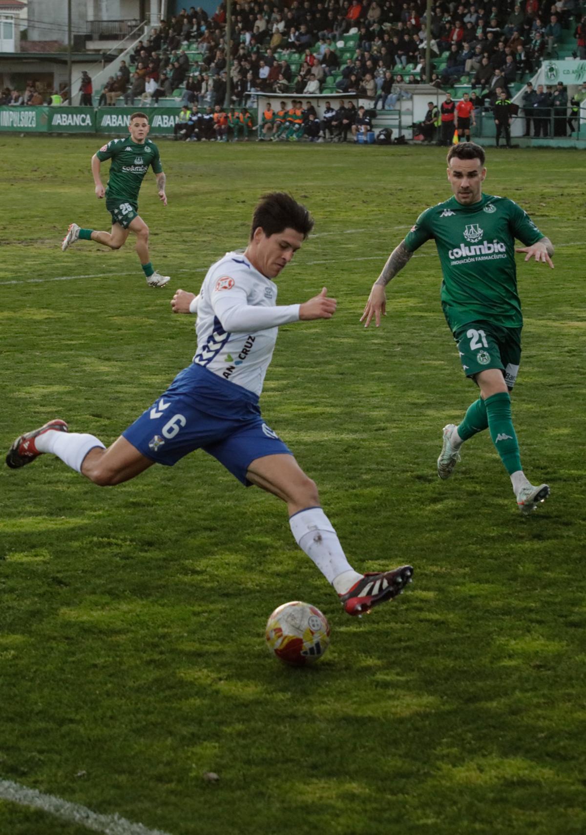 Arenteiro - CD Tenerife Arenteiro - CD Tenerife