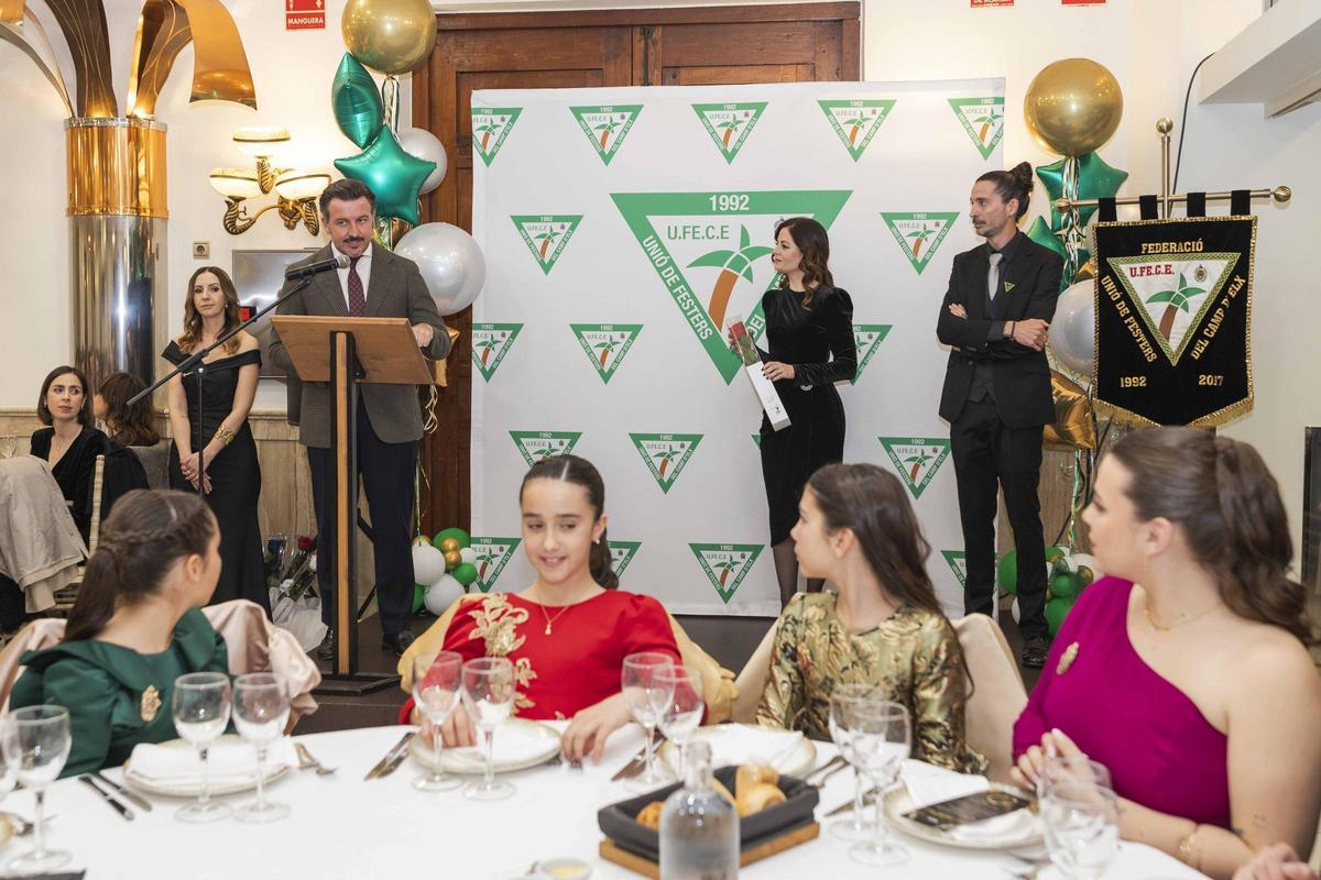 Cena de gala a las Reinas y Damas del Camp d'Elx